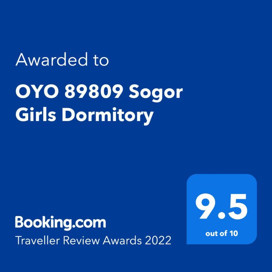 Oyo 89809 Sogor Girls Dormitory Female Only Hotel George Town Exterior photo